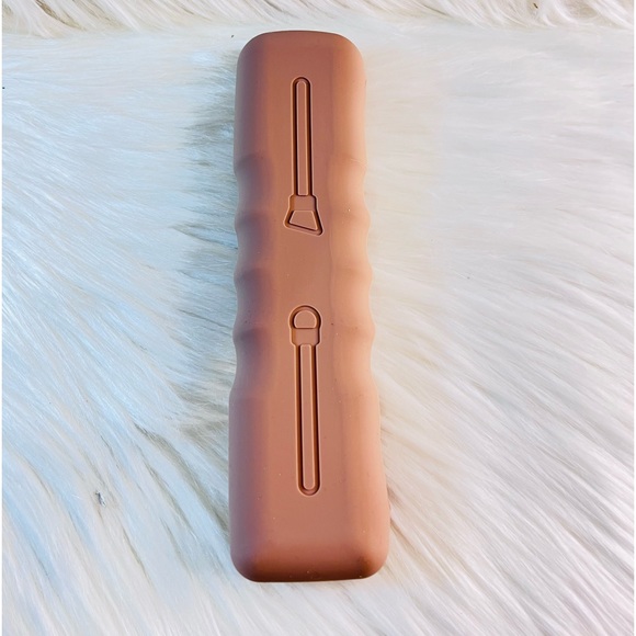 Silicone Makeup Brush Set - Picture 4 of 10